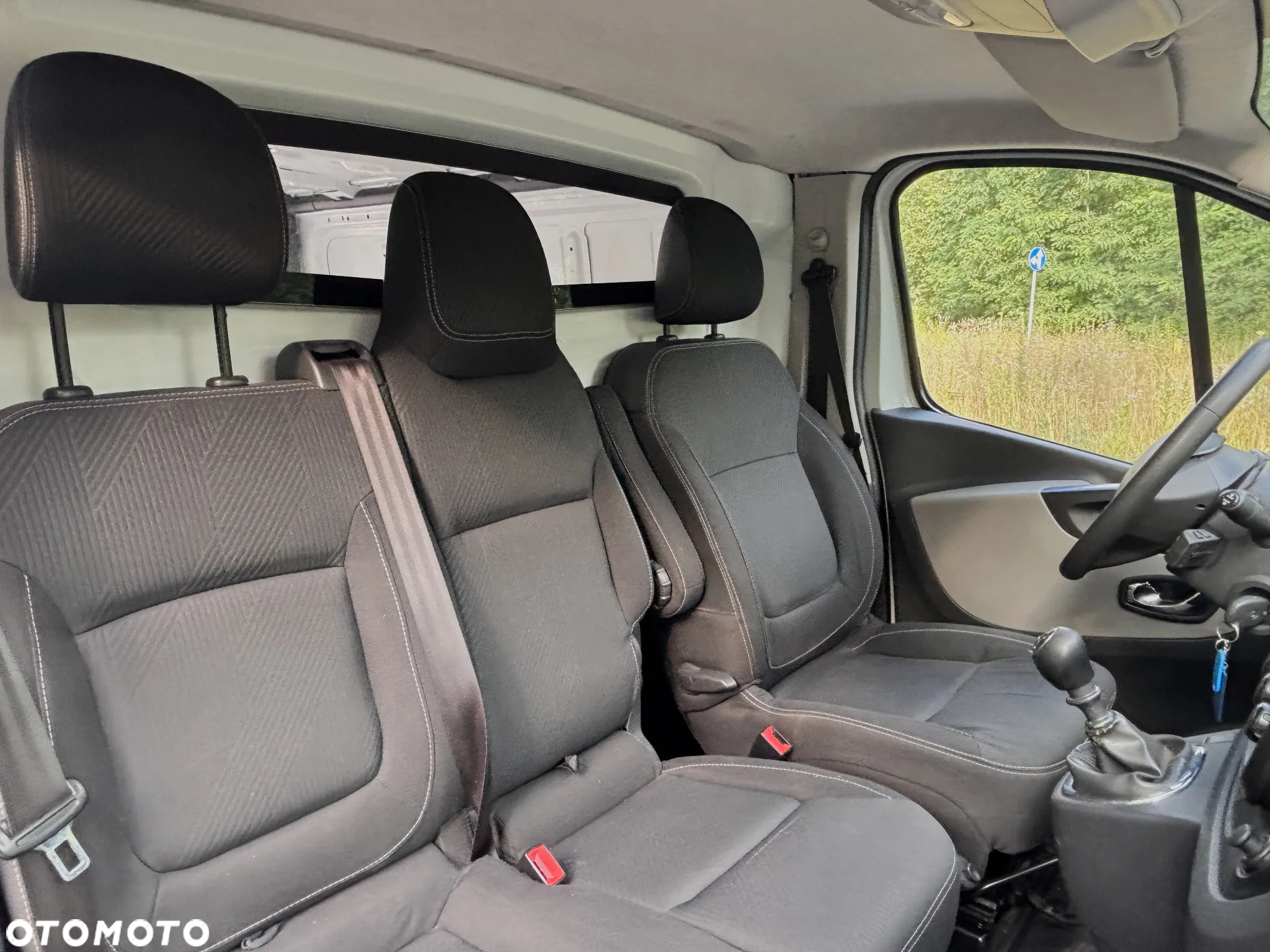 Renault TRAFIC - 12