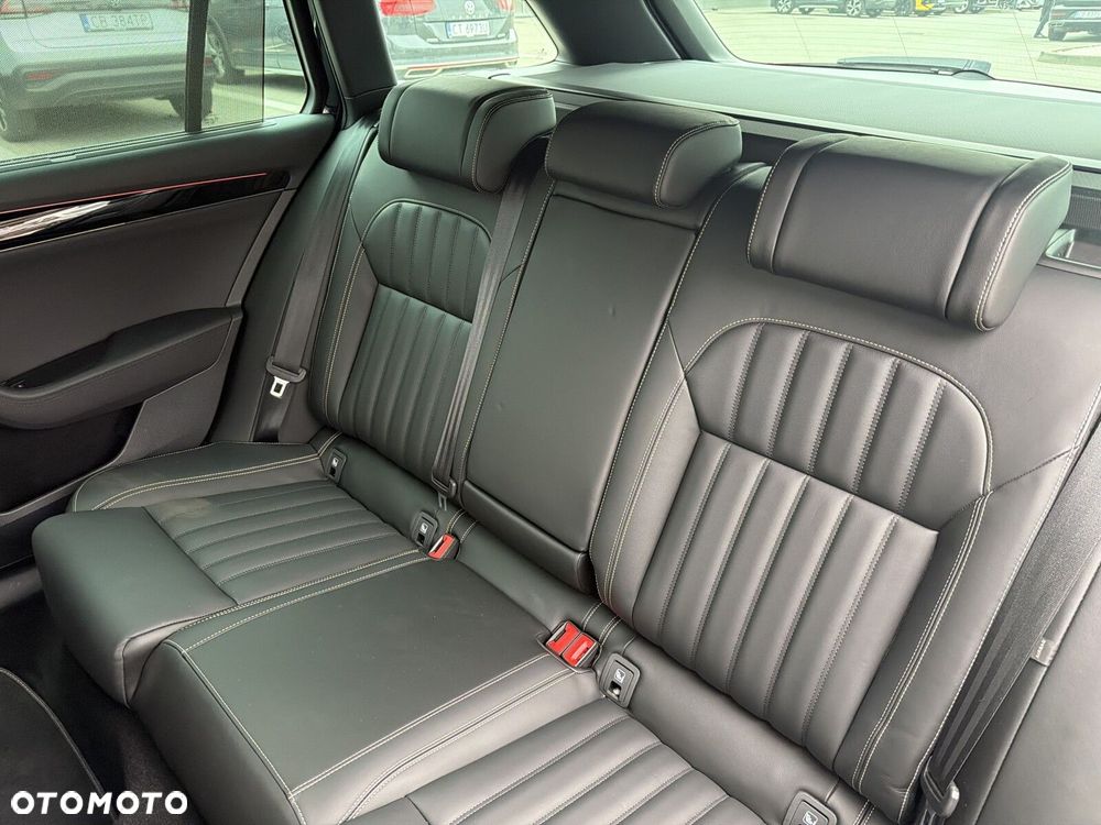 Skoda Superb 2.0 TDI SCR L&K DSG - 31