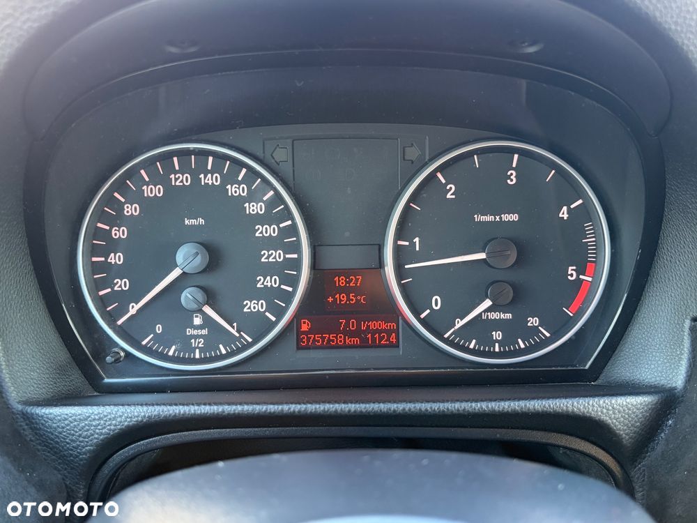 BMW Seria 3 330d - 18