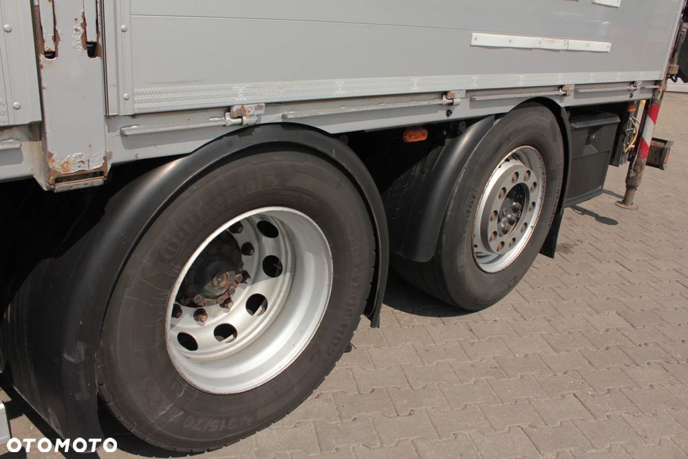 Iveco 460 side construcion with Crane - 15