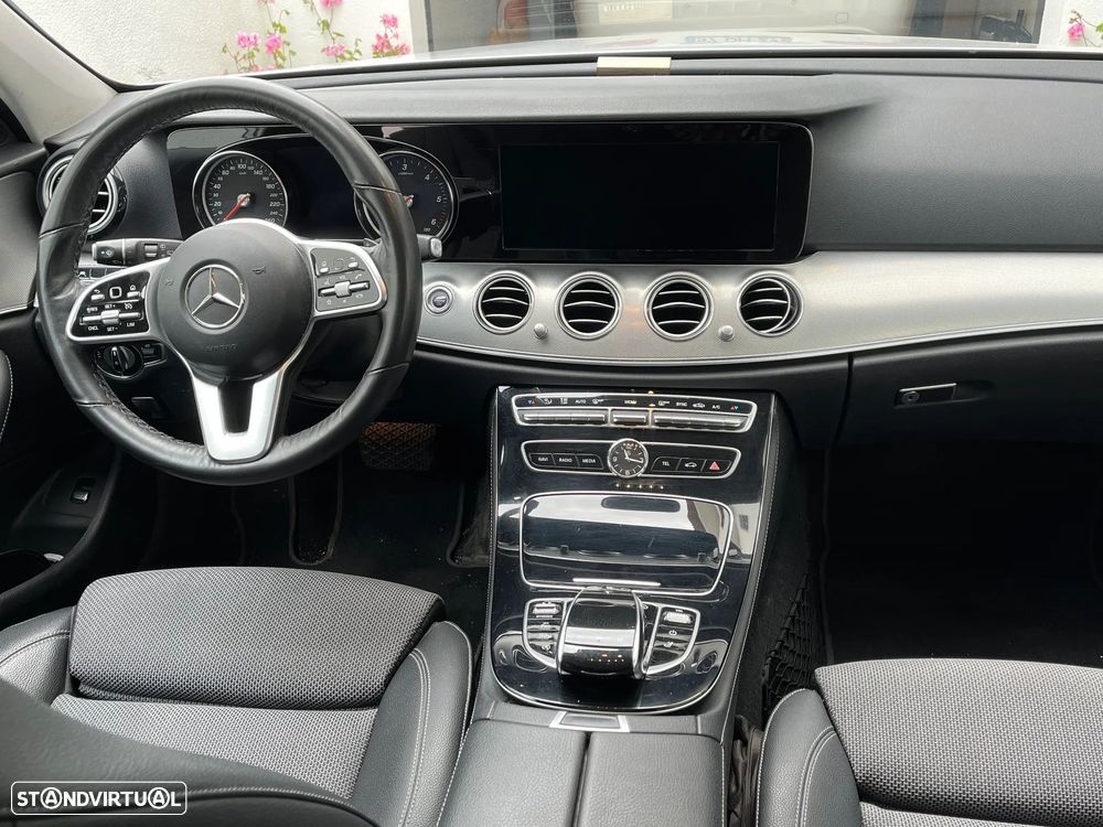 Mercedes-Benz E 220 d 4Matic 9G-TRONIC Avantgarde - 5