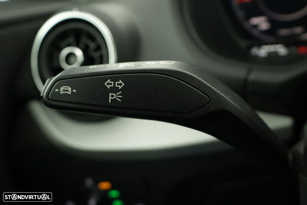 Audi Q2 35 TFSI Advanced S tronic - 17