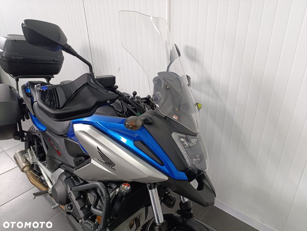 Honda NC - 18