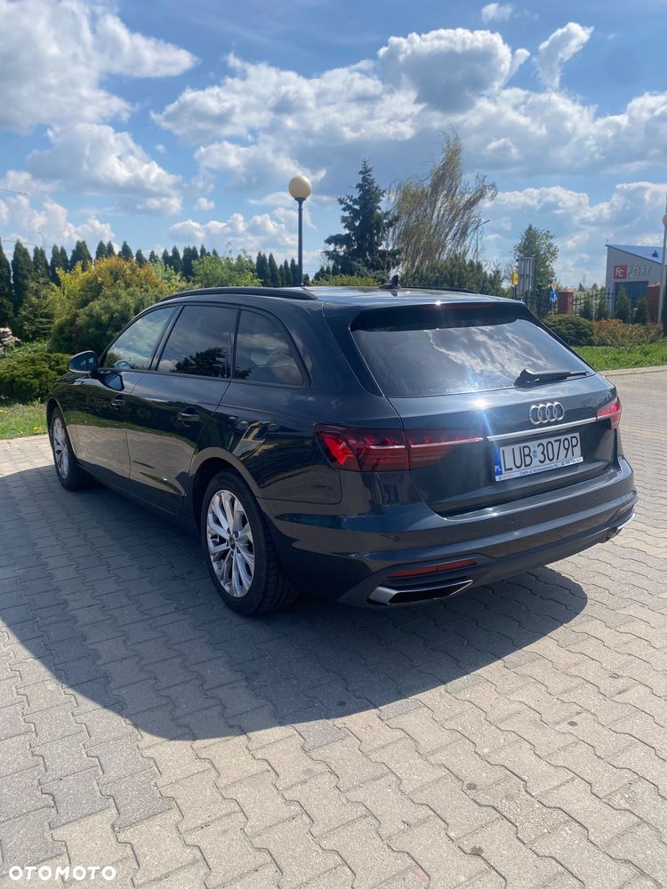 Audi A4 Avant 35 TDI S tronic - 13