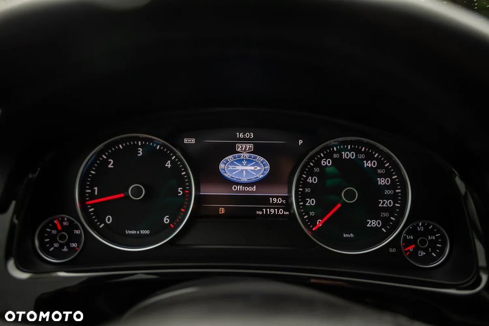 Volkswagen Touareg 3.0 V6 TDI Blue Motion DPF Automatik - 25