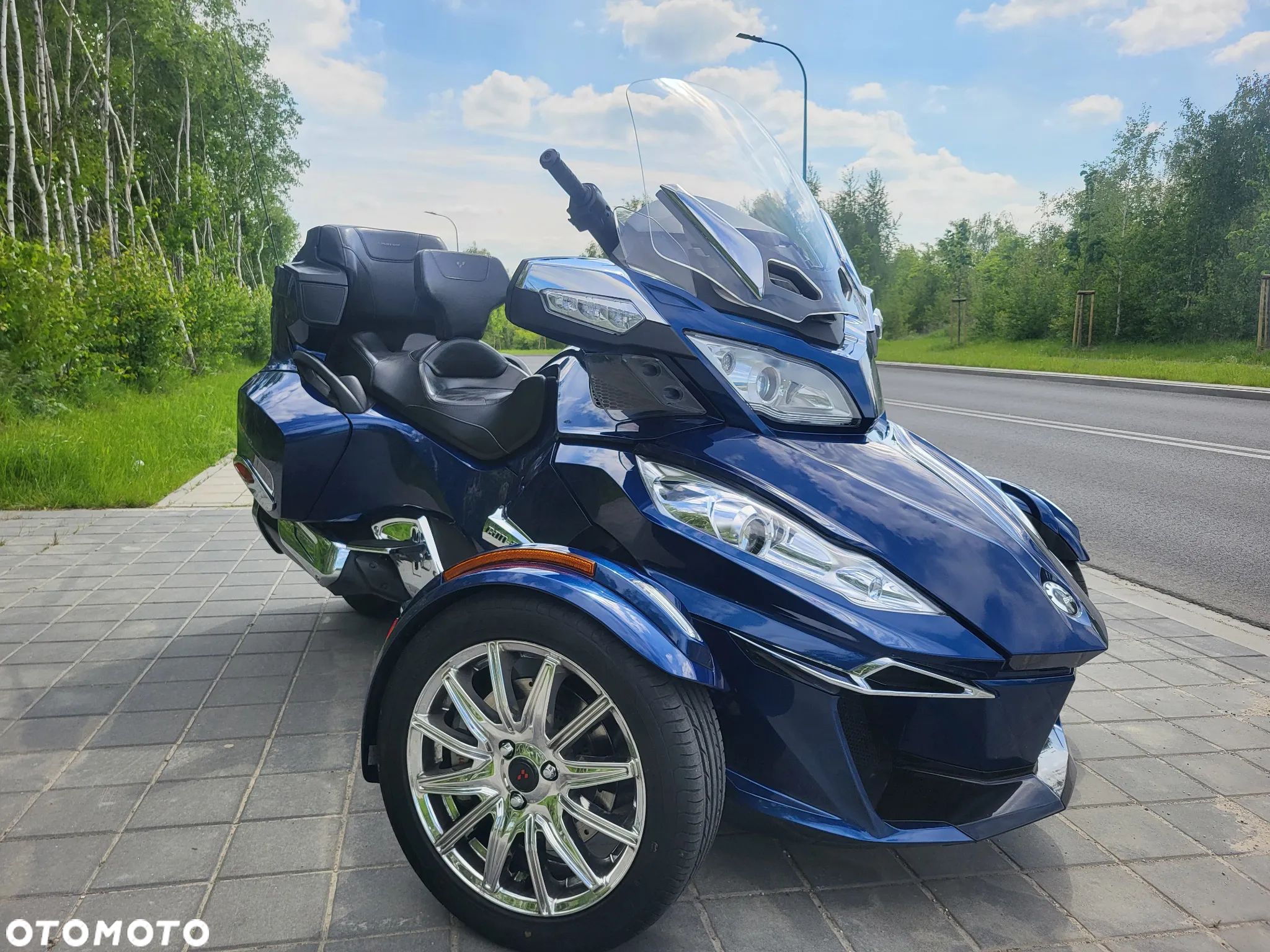 Can-Am Spyder - 1