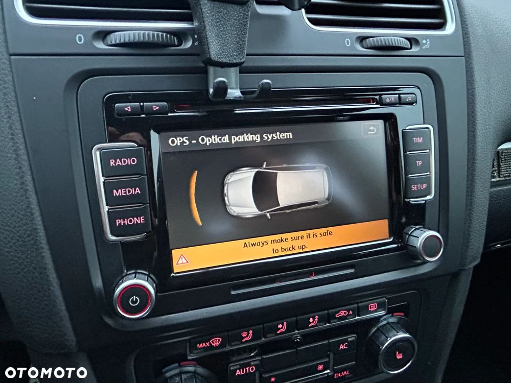 Volkswagen Golf 1.4 TSI Highline - 28