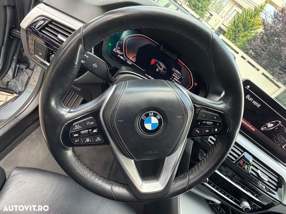 BMW Seria 5 520d xDrive Aut. - 15