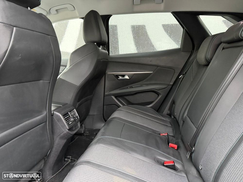 Peugeot 3008 1.6 Hybrid Allure e-EAT8 - 7