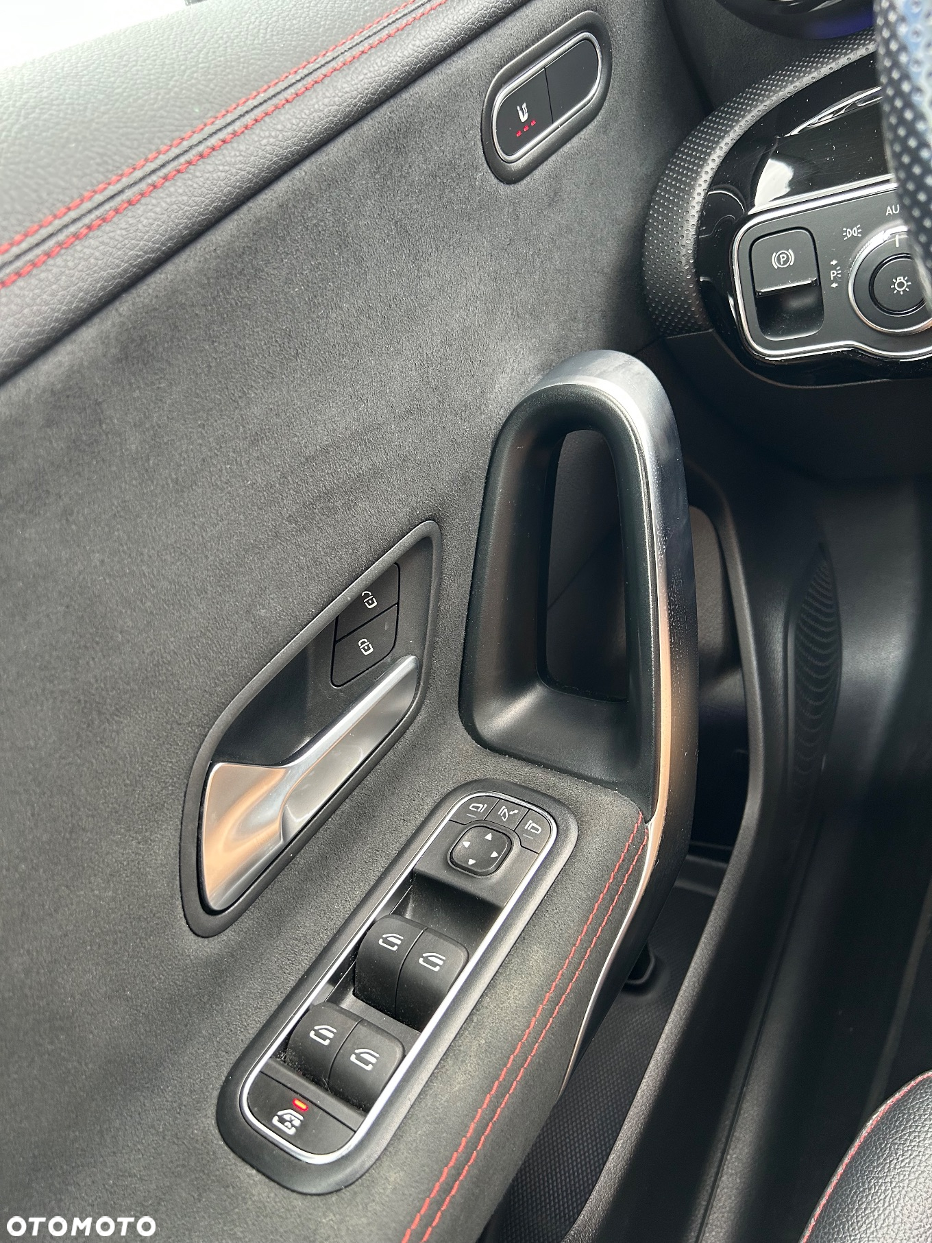 Mercedes-Benz CLA 200 d Shooting Brake 8G-DCT AMG Line - 21