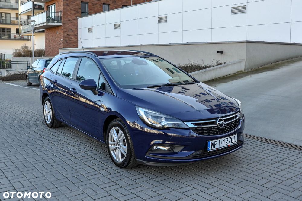 Opel Astra - 6
