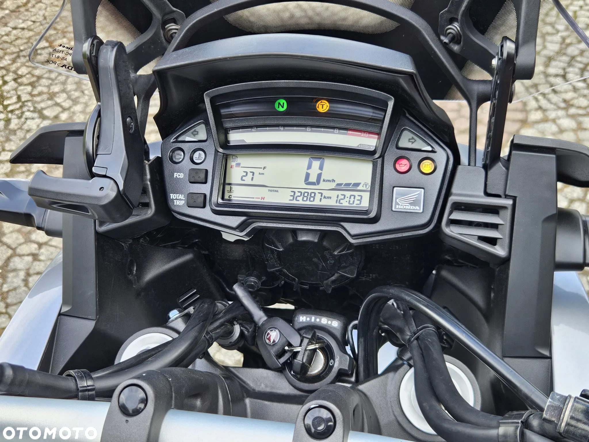 Honda VFR - 19