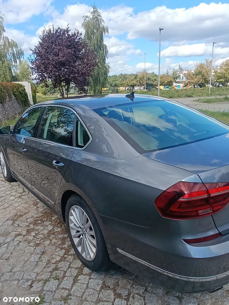 Volkswagen Passat 1.8 TSI BMT Highline DSG - 13