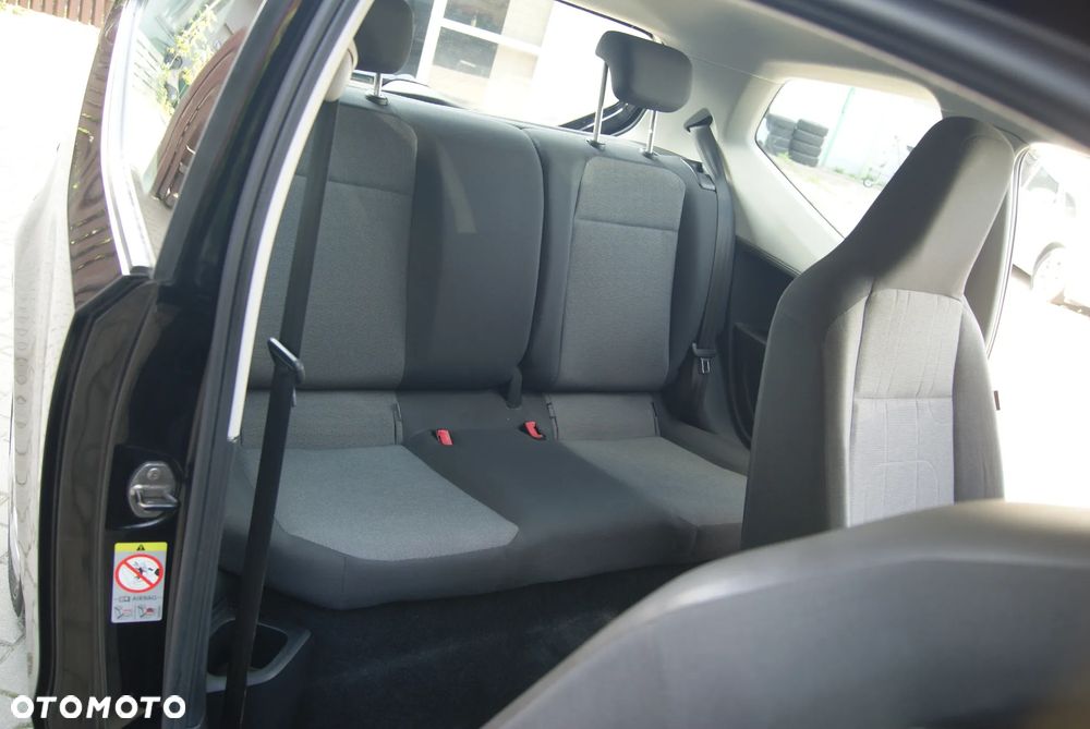 Volkswagen up! ASG move - 12