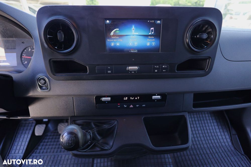 Mercedes-Benz Sprinter L2H2 - 17