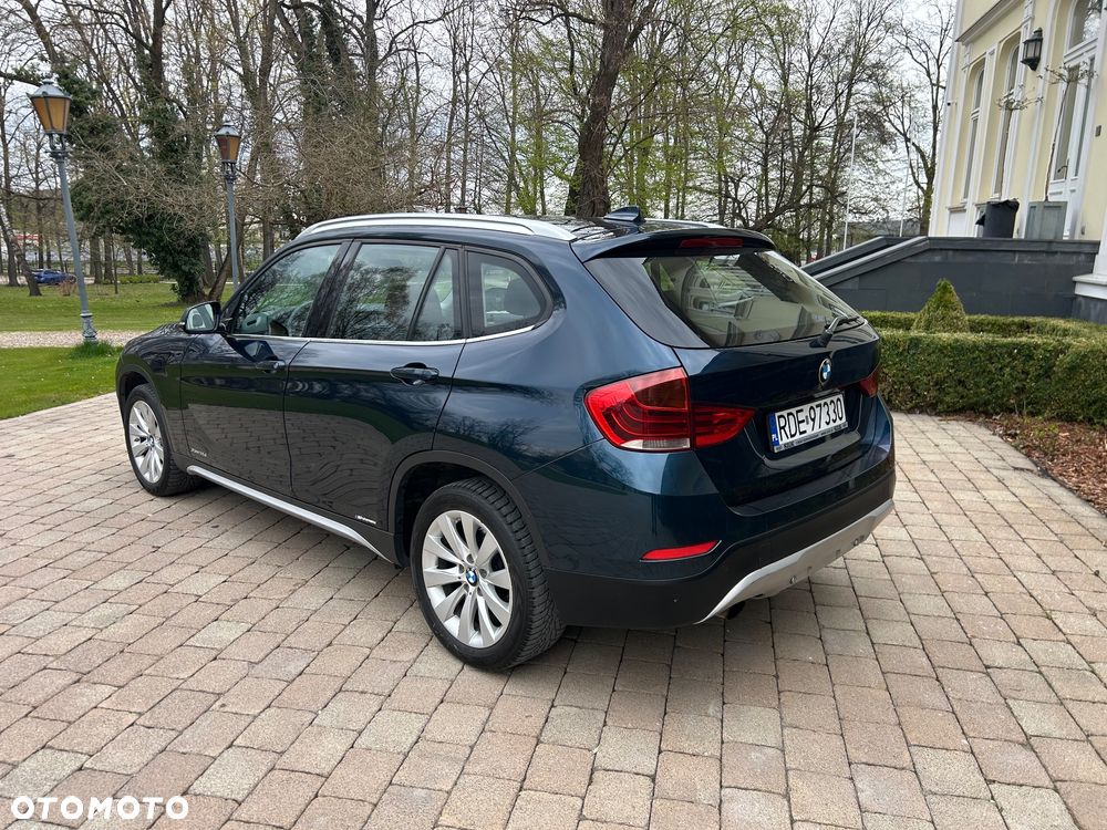 BMW X1 xDrive18d xLine - 10