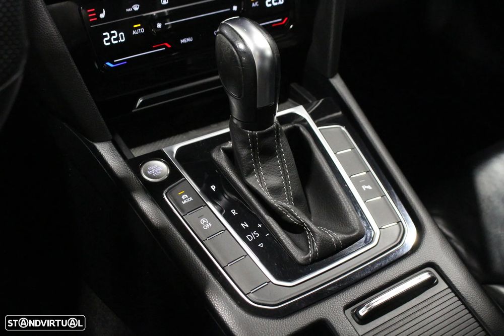 VW Arteon 2.0 TDI R-Line DSG - 38