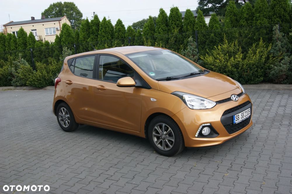 Hyundai i10 1.2 Fifa World Cup Edition - 6
