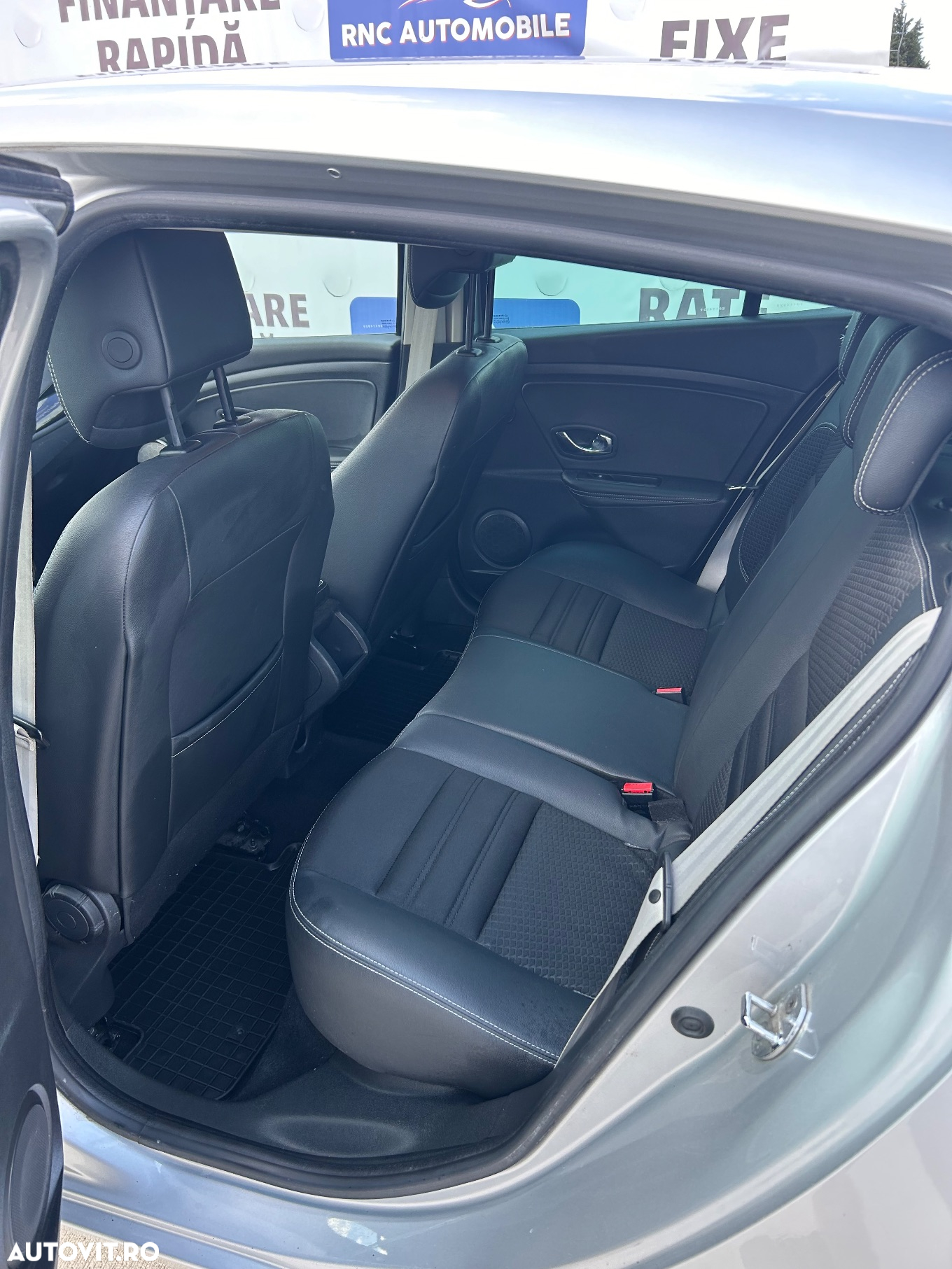 Renault Megane ENERGY dCi 110 Start & Stop Bose Edition - 7