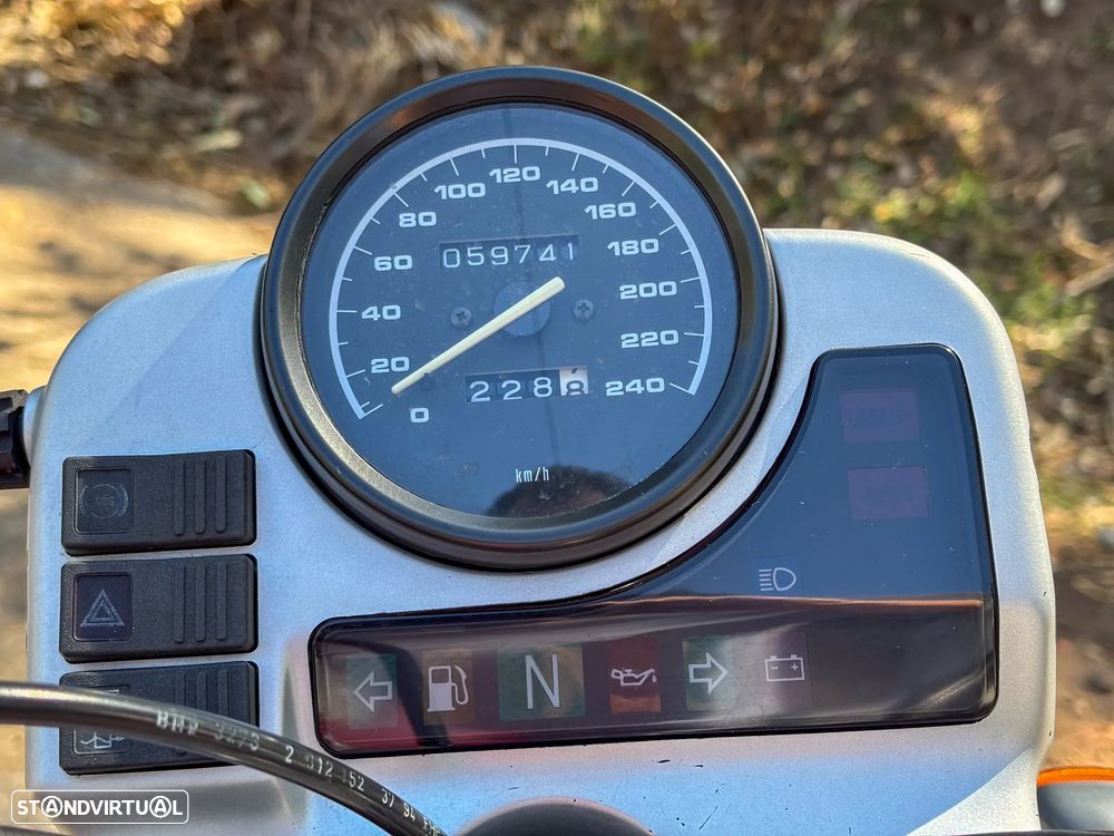 BMW R 1100 R - 11