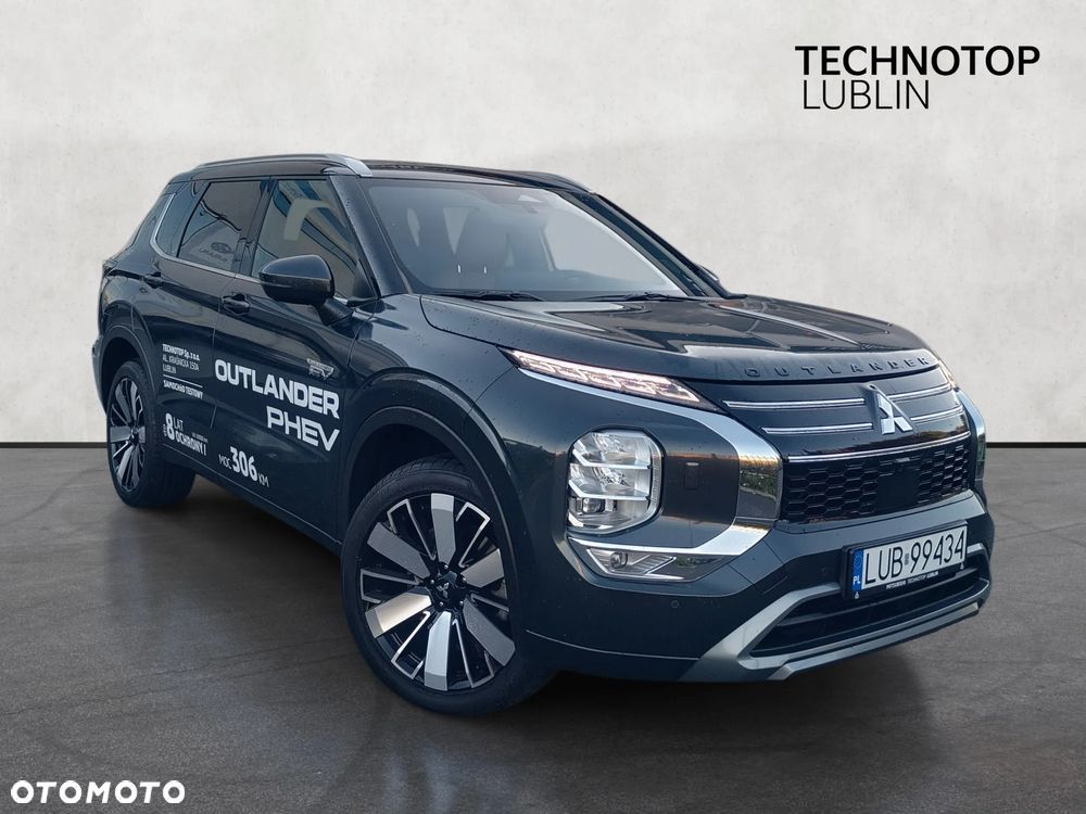 Mitsubishi Outlander Instyle Plus - 3