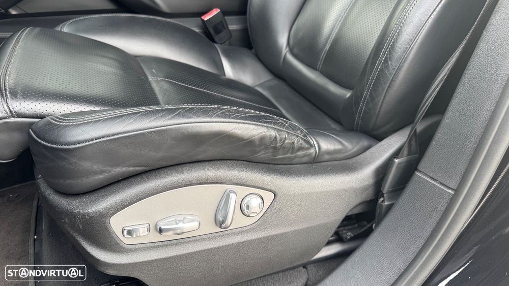 Porsche Cayenne Turbo - 14