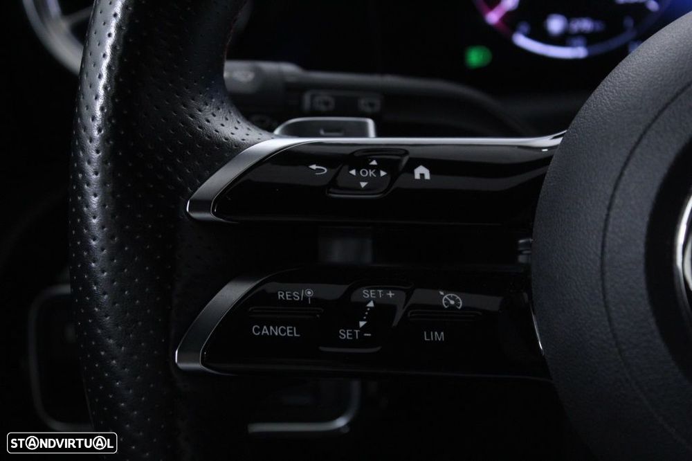 Mercedes-Benz A 200 AMG Line Aut. - 23