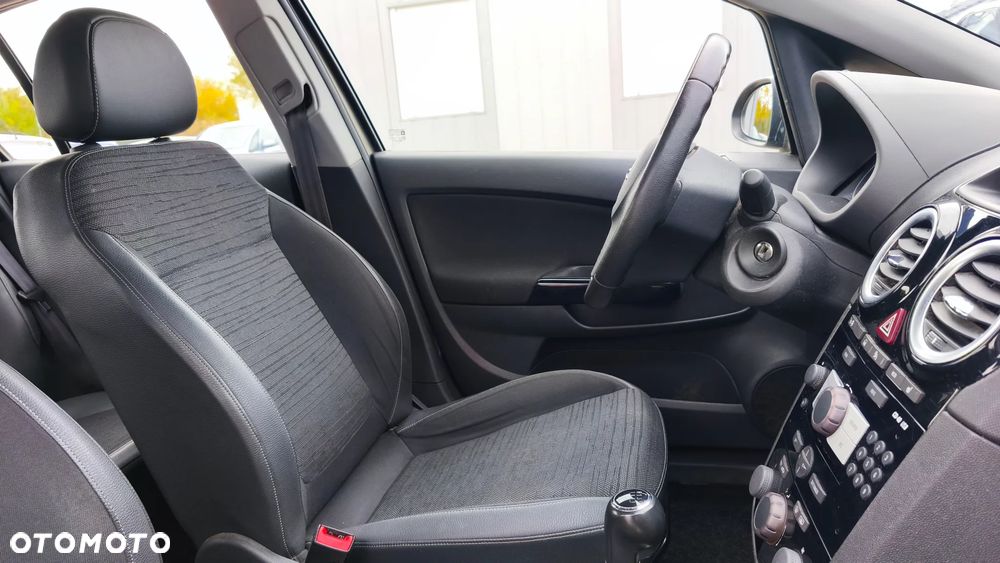 Opel Corsa - 24