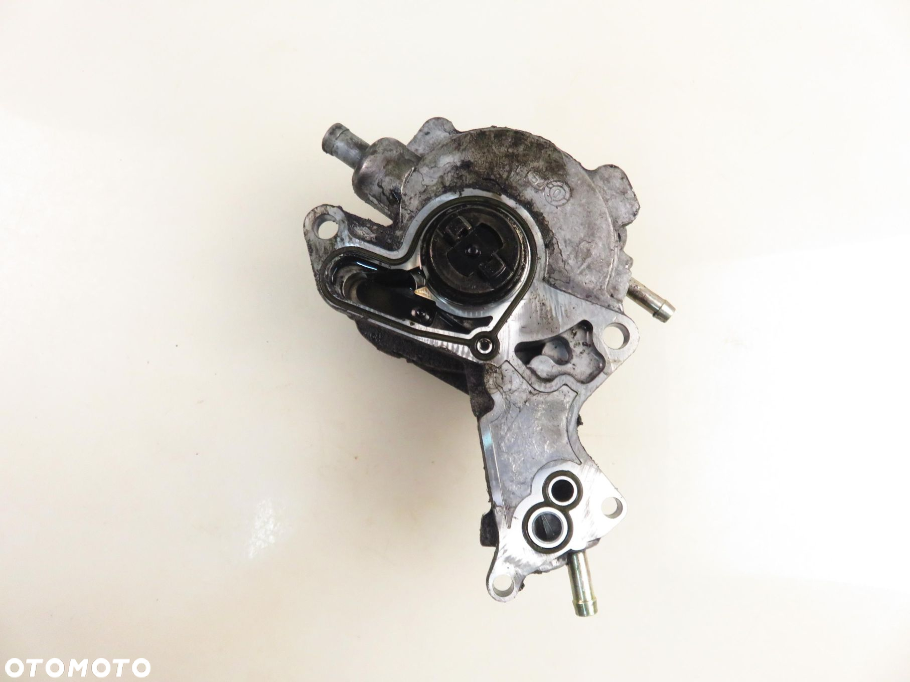 POMPA VACUM VW GOLF IV 1.9 TDI  038145209A - 7
