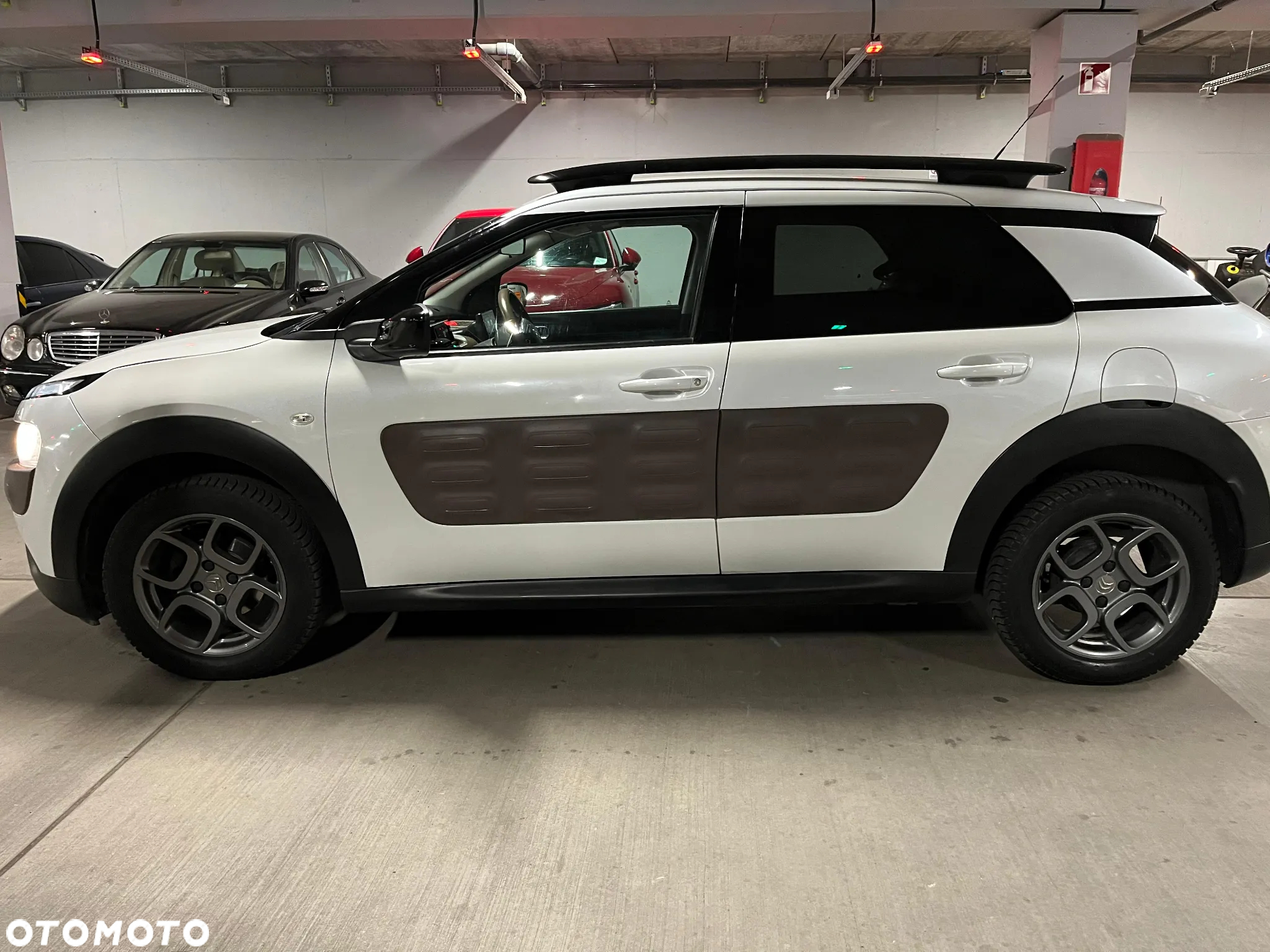 Citroën C4 Cactus 1.2 PureTech Shine Edition - 3
