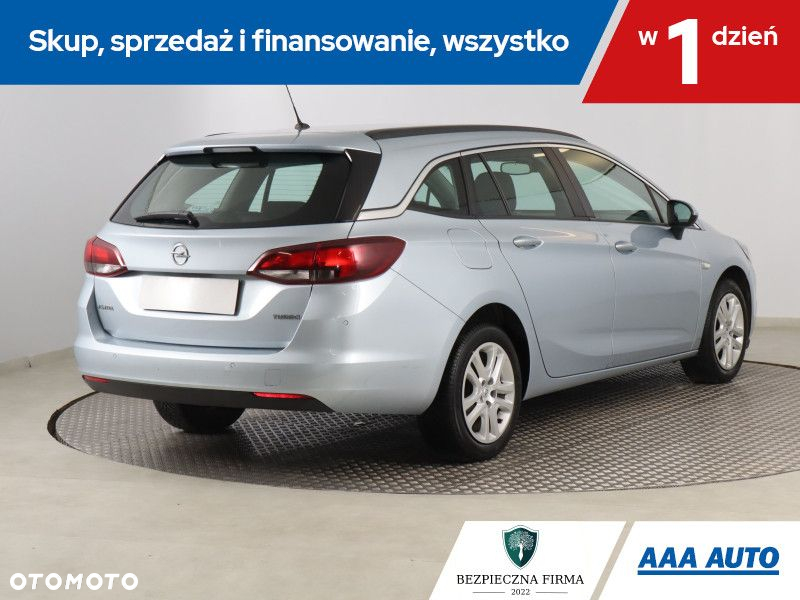 Opel Astra - 6