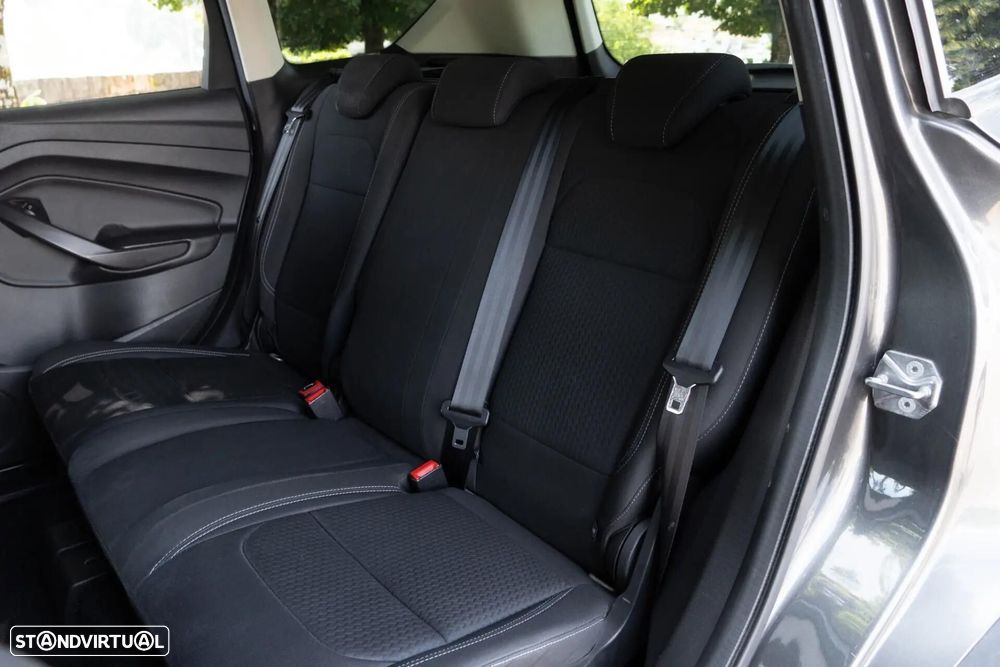 Ford Kuga 1.5 TDCi EcoBlue Titanium - 10