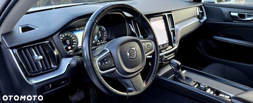 Volvo V60 D4 Geartronic Momentum Pro - 20