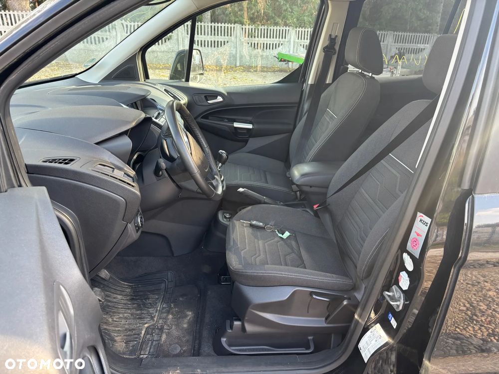 Ford Tourneo Connect - 17