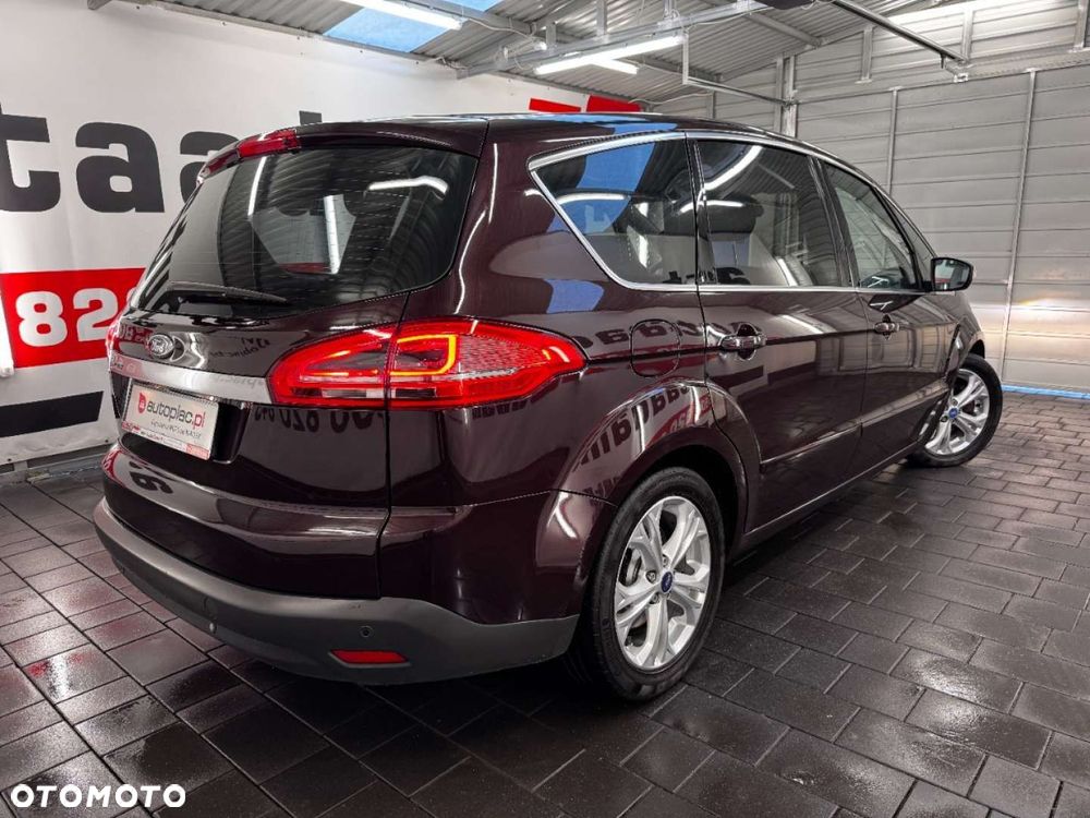 Ford S-Max - 14