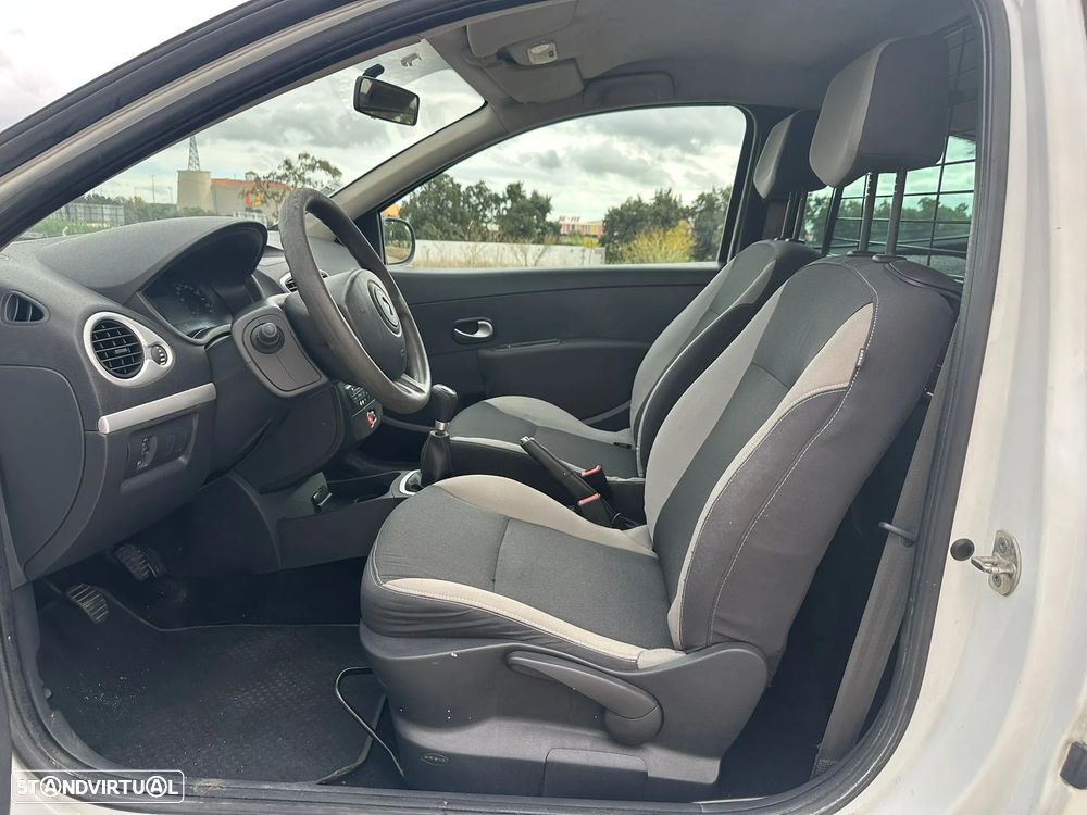 Renault Clio 1.5dci Van - 8