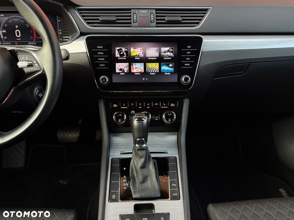 Skoda Superb 1.5 TSI Ambition DSG - 17