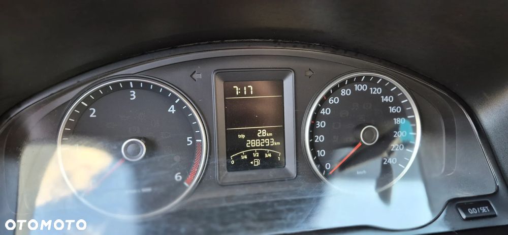 Volkswagen T5 - 25