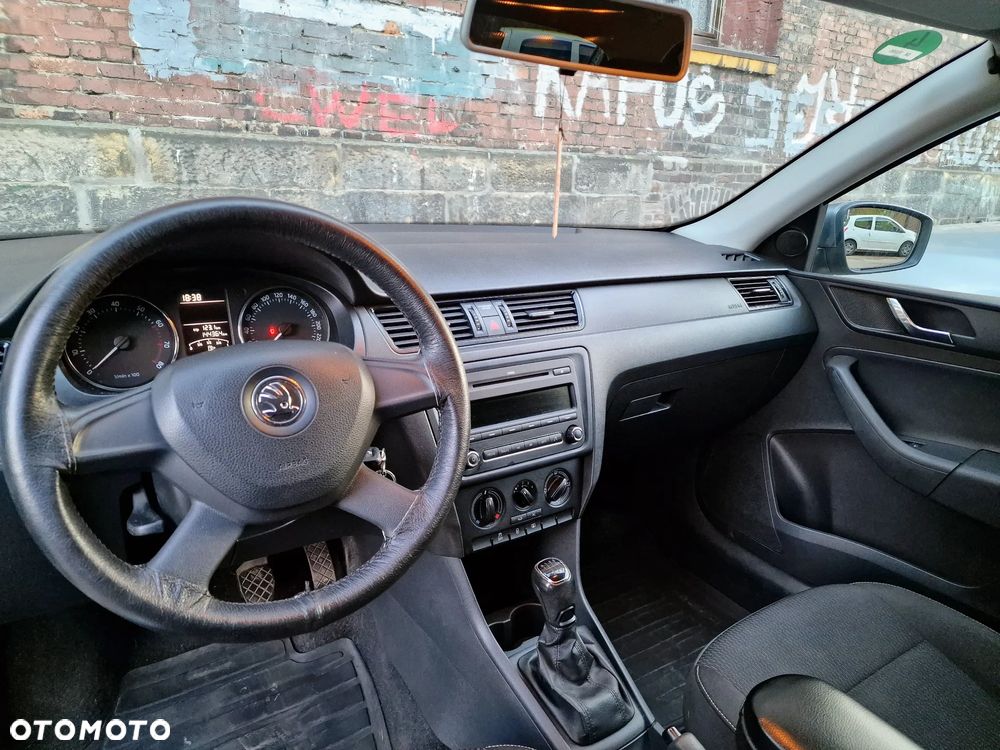 Skoda RAPID - 4