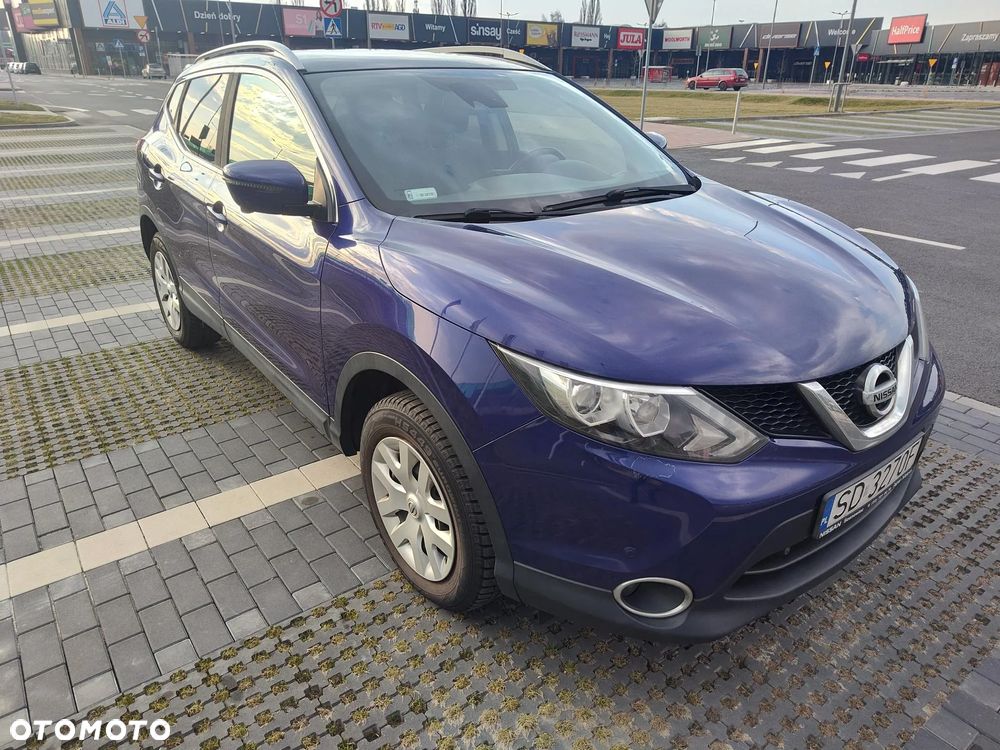 Nissan Qashqai 1.2 DIG-T N-Connecta - 1