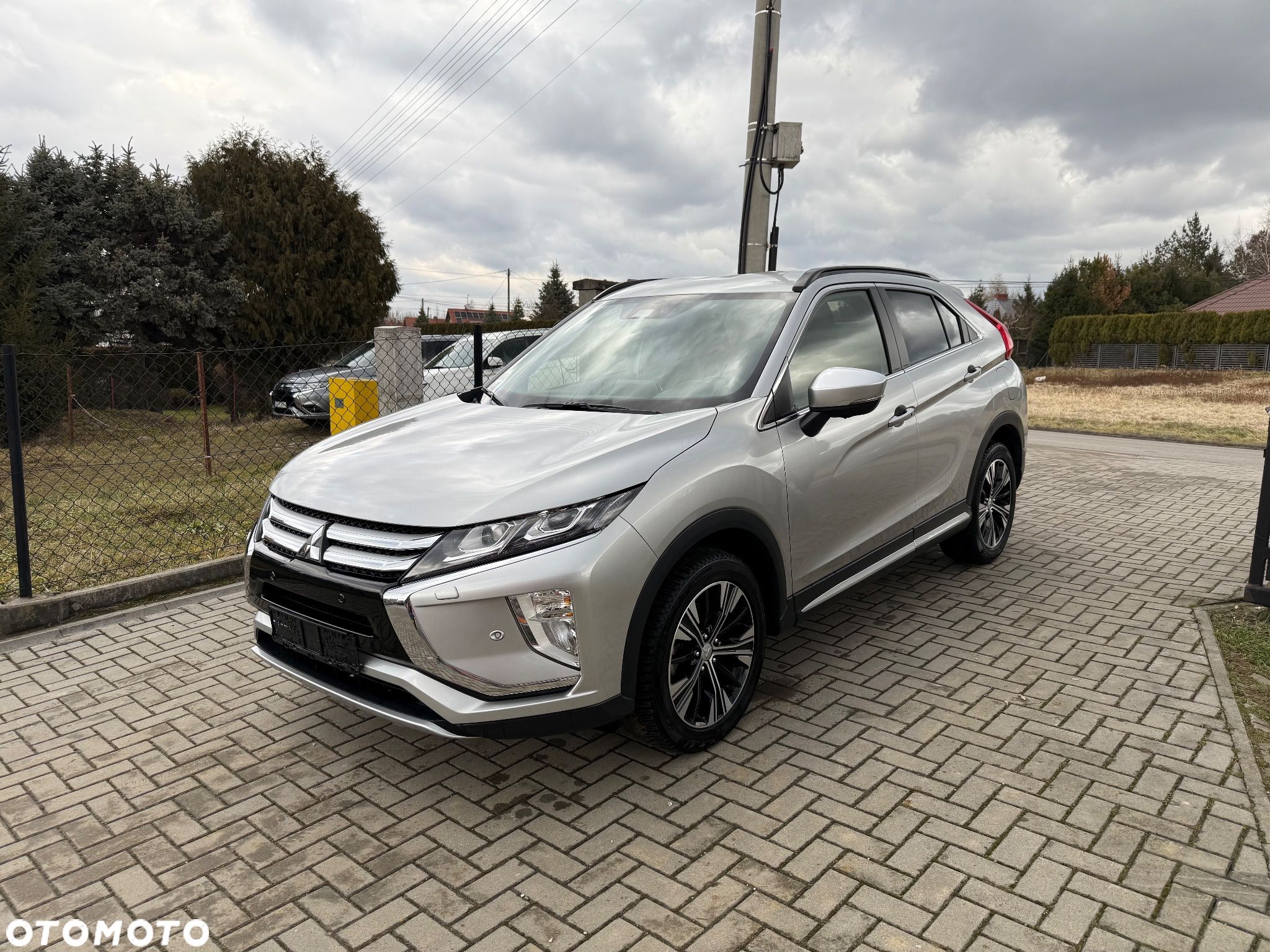 Mitsubishi Eclipse Cross - 1