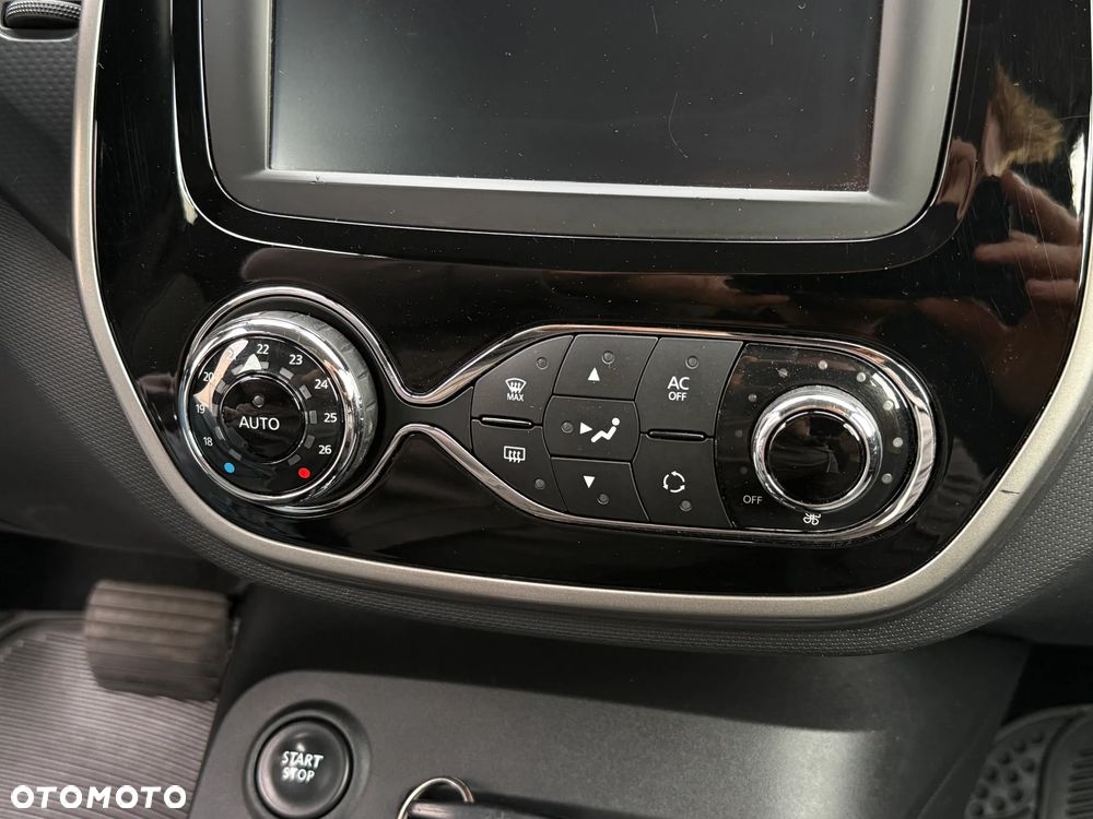 Renault Captur - 26