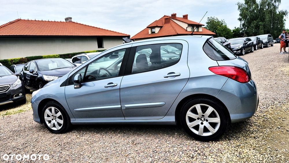 Peugeot 308 1.6 Premium - 17