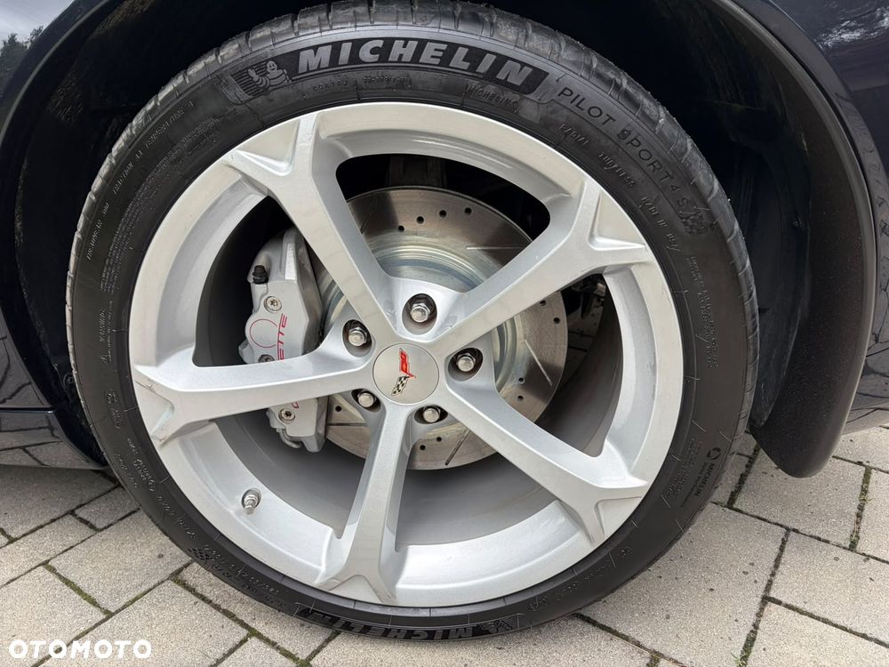 Chevrolet Corvette 6.0 V8 - 18