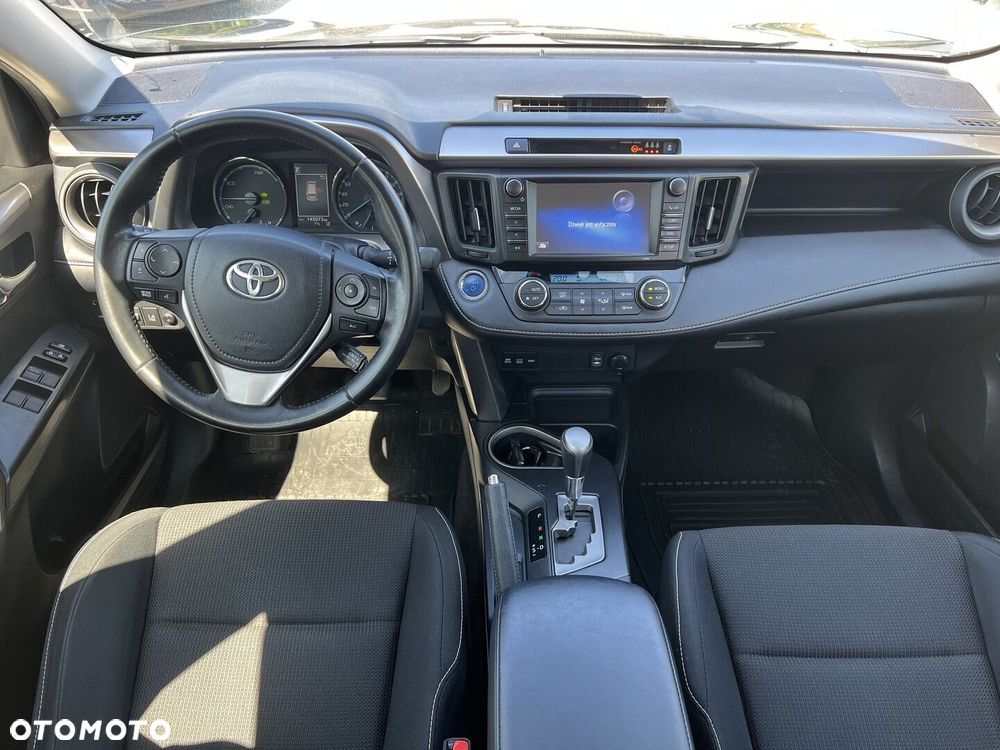 Toyota RAV4 Hybrid Premium 4x2 - 10