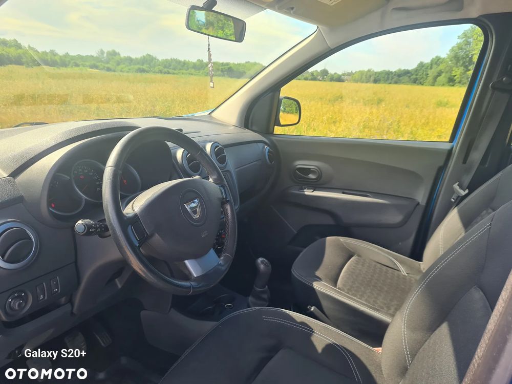 Dacia Lodgy dCi 90 Essential - 9