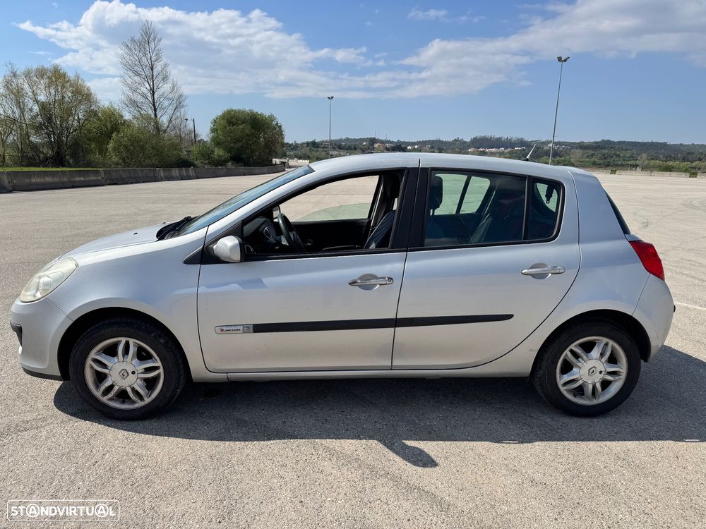 Renault Clio 1.2 16V Rip Curl - 2