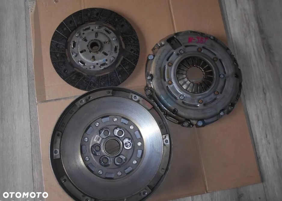 Sprzęgło koło dwumasowe FIAT DOBLO 1,6 M-JET 55267003 55269363 0055269363 55241566 - 1