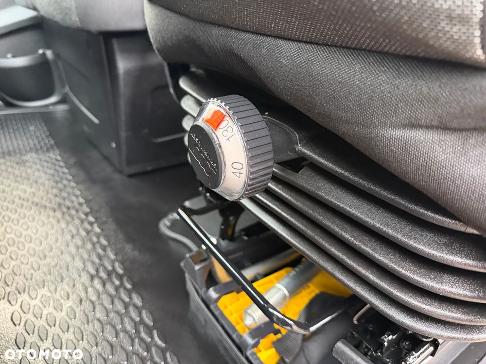 Iveco Daily 3,0 Chłodnia Mroźnia Winda - 23