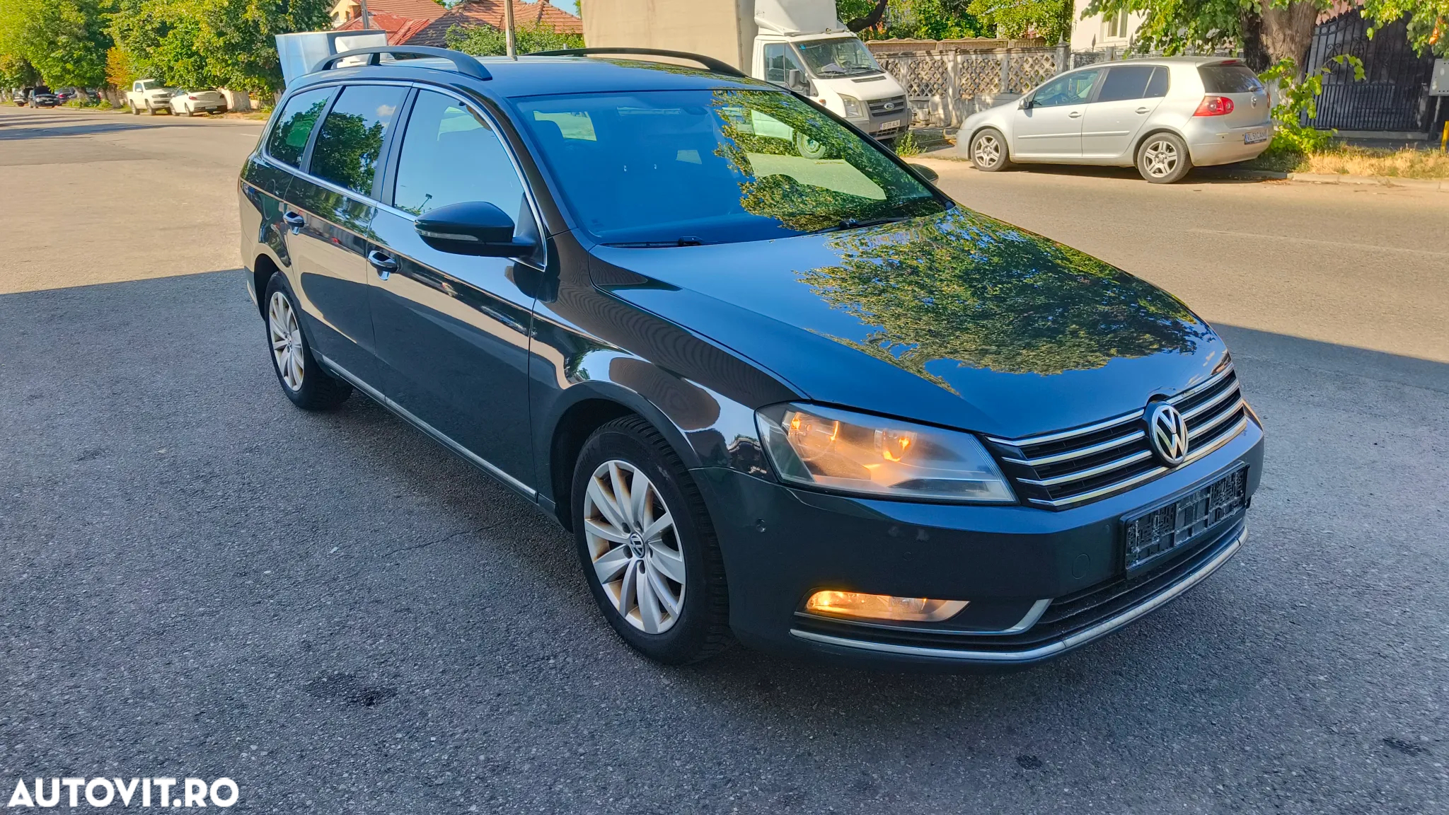 Volkswagen Passat Variant 2.0 Blue TDI DSG SCR Comfortline - 2